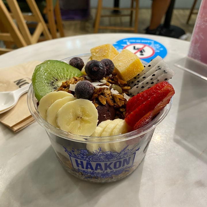 photo of Haakon Superfoods and Juice Nut Butter and Açai Bowl shared by @ceganmhoo on  19 Oct 2021 - review