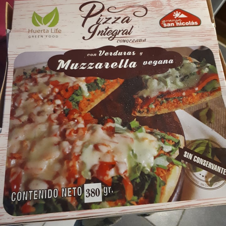 review photo of Granja San Nicolás Pizza integral con verduras y muzzarella vegana shared by @hanyuhi on 16 Nov 2020 - review