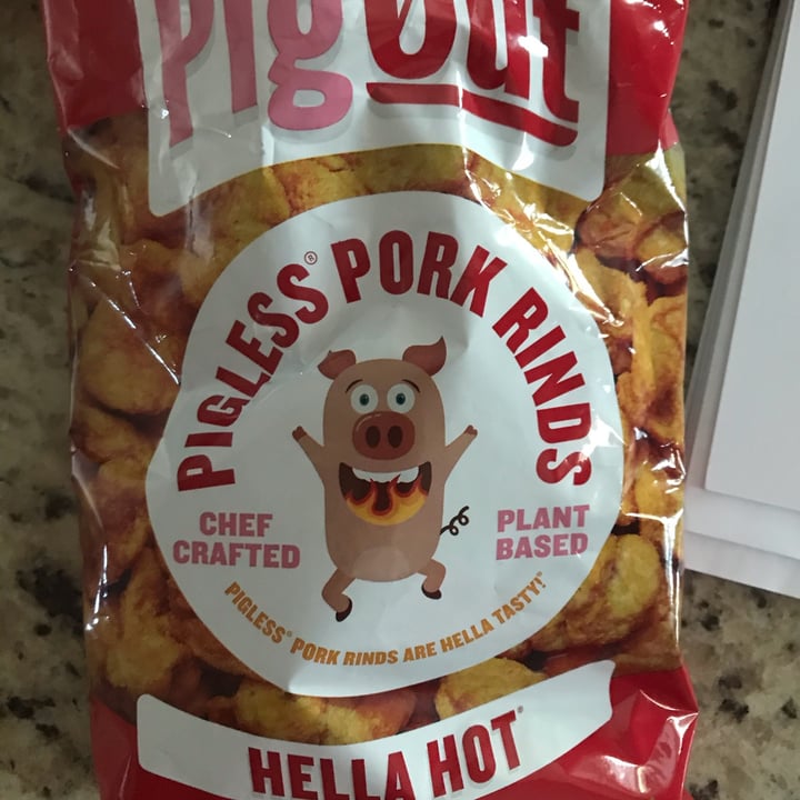 photo of Outstanding Foods Hella Hot Pigless Pork Rinds shared by @thatveganjournal on  09 Mar 2022 - review