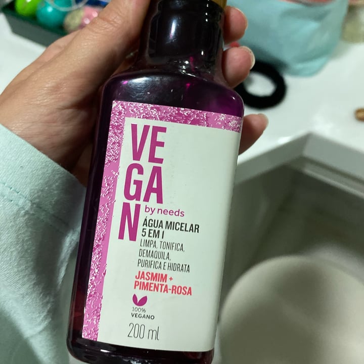photo of Vegan by Needs Água Micelar 5 Em 1 Jasmim - Pimenta-Rosa  shared by @leticiaesperanca on  07 May 2022 - review