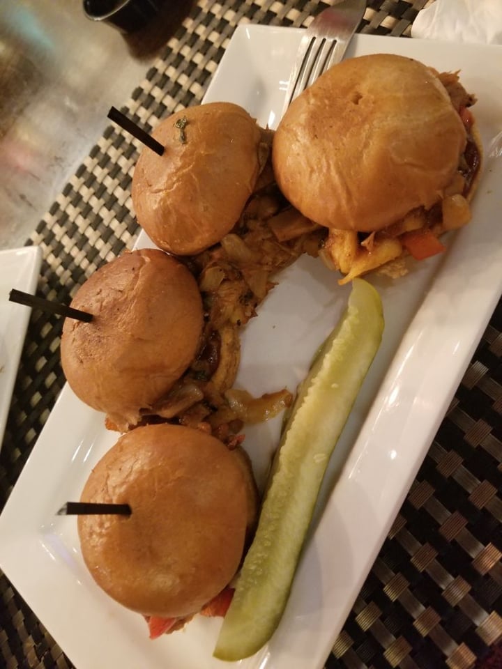 review photo of BRIX On Main Jackfruit BBQ Sliders shared by @jpatterson on 20 Apr 2020 - review