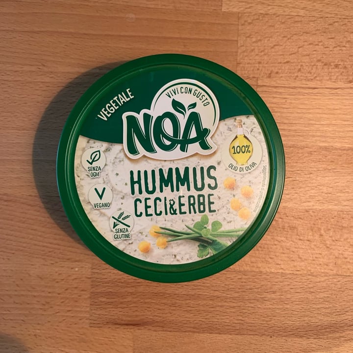 photo of Noa Hummus Ceci & Erbe shared by @vegamomo on  01 May 2022 - review