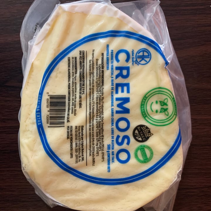 photo of Felices Las Vacas Queso Cremoso shared by @aldanavegana on  28 Jan 2021 - review