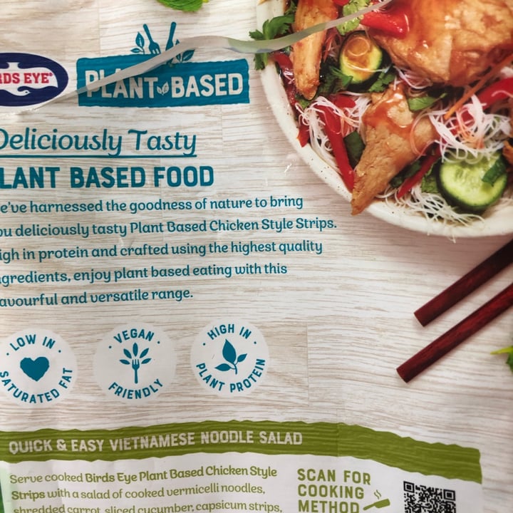 review photo of BirdsEye Plant Based Tender Chicken Style Strips shared by @alonavl on 15 Oct 2021 - review