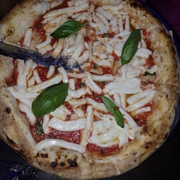 photo of Lado V Pizza Capresse shared by @venecia1 on  18 Feb 2022 - review