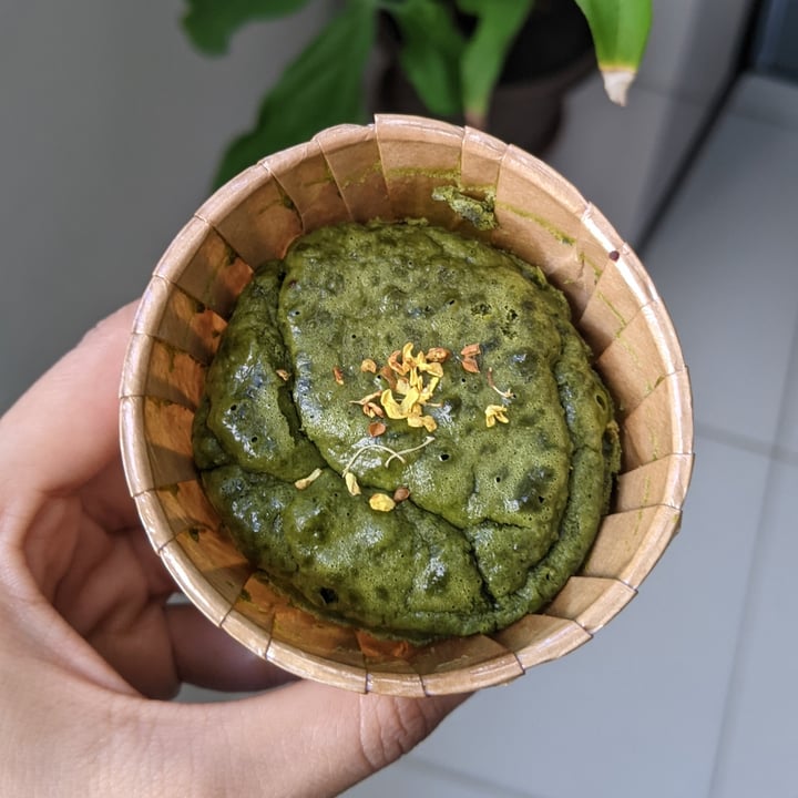 review photo of The Clean Addicts Matcha Mochi Muffin shared by @bornvegetarian on 13 Oct 2022 - review