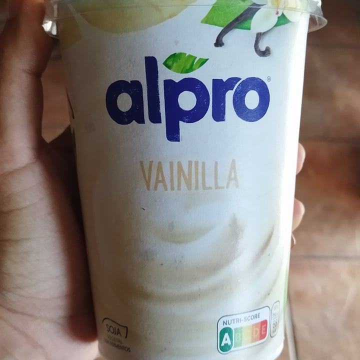 photo of Alpro Yogurt de soja sabor vainilla shared by @melisbee on  04 Sep 2021 - review