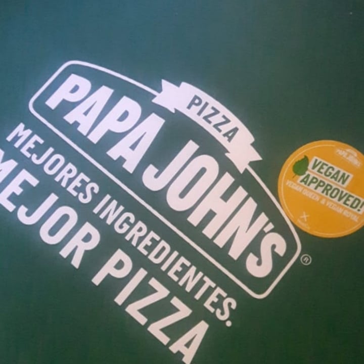 photo of Papa John's The Vegan Royal shared by @kerstin269 on  05 Jan 2021 - review