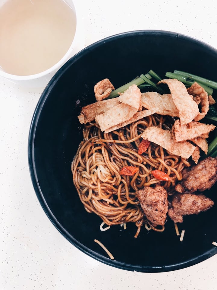 photo of Vegan Curry Rice Signature Omnipork Handmade Noodles shared by @consciouscookieee on  16 Apr 2019 - review