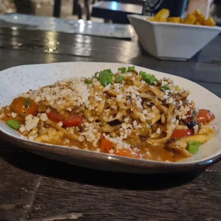 review photo of Ozz Risoto de Shimeji, alho poro e tomate Cereja shared by @katianefusinato on 25 Apr 2022 - review