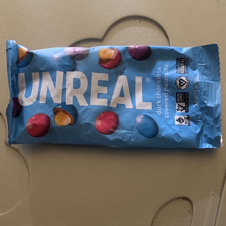 review photo of UNREAL Dark Chocolate Peanut Gems shared by @nataliahrz on 16 Nov 2021 - review