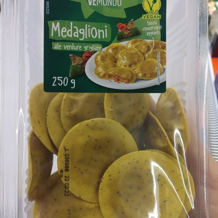 photo of Vemondo Medaglioni Alle Verdure Grigliate shared by @trenitali433 on  06 Feb 2022 - review