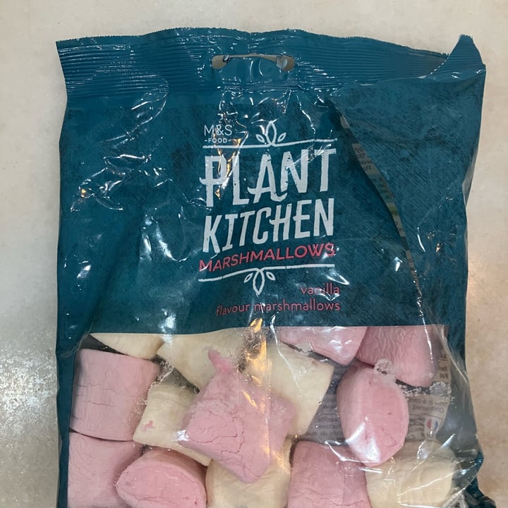 photo of Plant Kitchen (M&S) Marshmallows shared by @veganhubby on  29 Nov 2022 - review