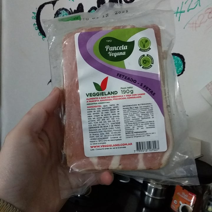 review photo of Veggieland Panceta vegana shared by @mosalasmanaraminaret on 29 Sep 2021 - review