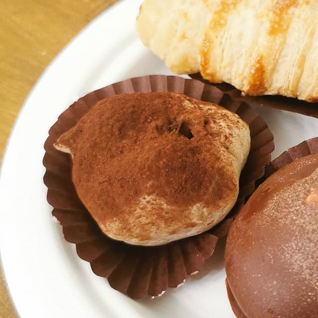 Photo of the dish “Bignè tartufato al cioccolato”