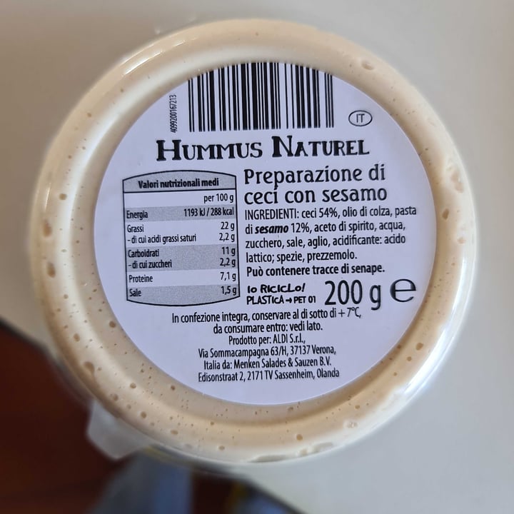 photo of ALDI Hummus naturel shared by @sarazathoth on  24 Mar 2022 - review