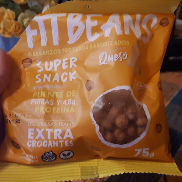 photo of Fitbeans Garbanzos tostados sabor queso shared by @bastet on  28 Jul 2021 - review