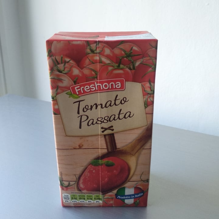 photo of Vemondo  Freshona Tomato Passata shared by @ktsuma on  06 May 2021 - review