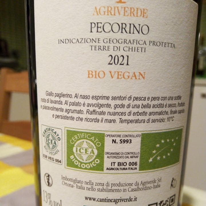 photo of Agriverde Vino Pecorino Vegano shared by @felixveg on  02 Sep 2022 - review