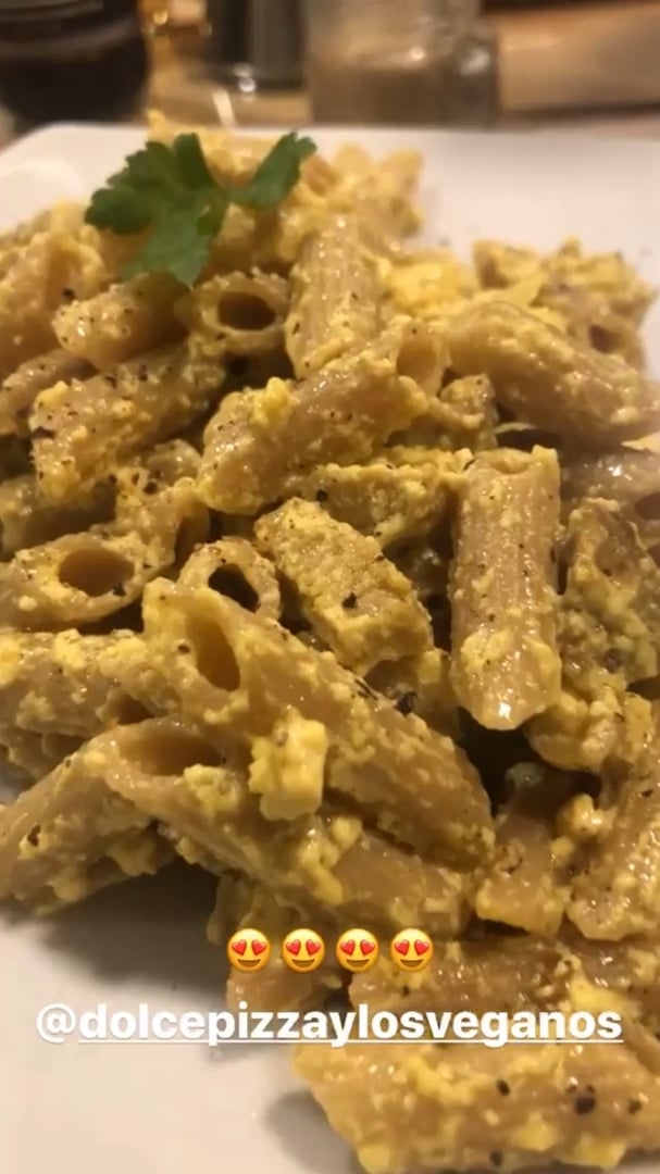 photo of Dolce Pizza y Los Veganos Pasta a la carbonara shared by @marinanduix on  16 Feb 2020 - review