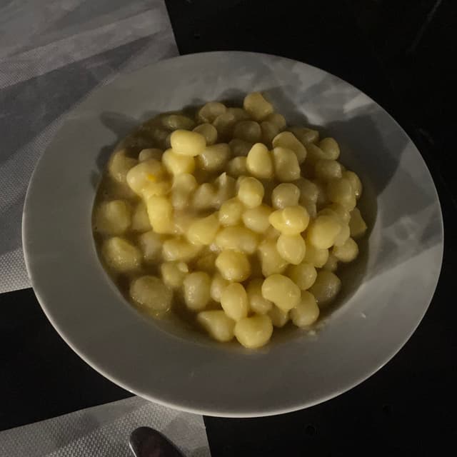 Photo of the dish “Gnocchi Peperone Giallo E Zafferano”