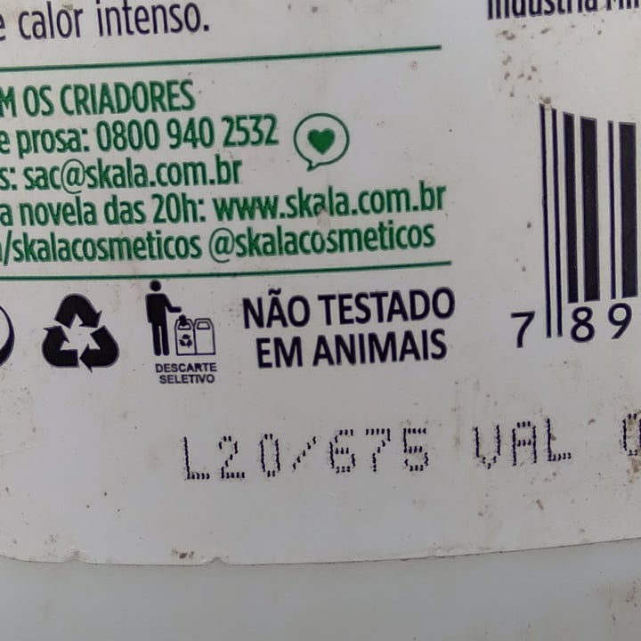 photo of Skala Creme De Cabelo Da Skala ( Óleo De Coco) shared by @lilianimais on  30 Jan 2022 - review