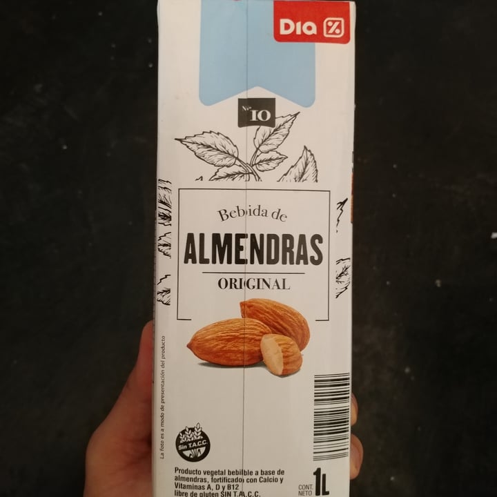 photo of Dia% Leche de Almendras sabor Original shared by @chocoamargo on  30 Dec 2021 - review
