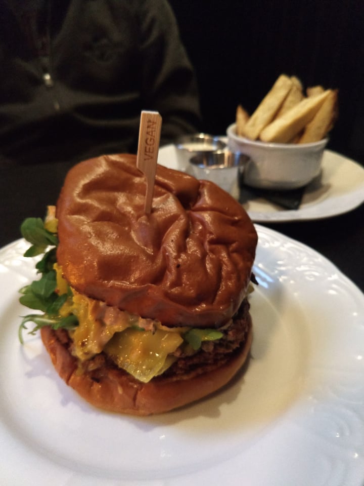 photo of The Stalking Horse Brewery & Freehouse Impossible Burger & Cottage Pie with Impossible Burger shared by @veganfoodsnob on  12 Mar 2018 - review