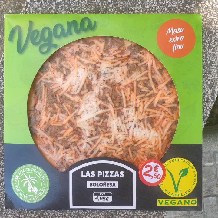 photo of Carrefour Pizza vegana boloñesa masa fina shared by @bettt on  29 Aug 2021 - review