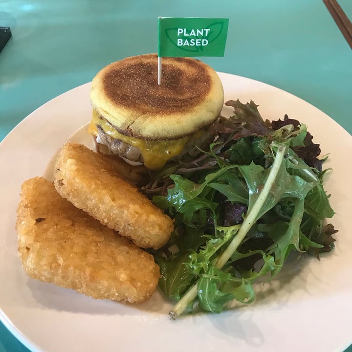photo of Privé Asian Civilisations Museum Prive Sausage Muffin shared by @vanessaainsley on  15 Aug 2020 - review