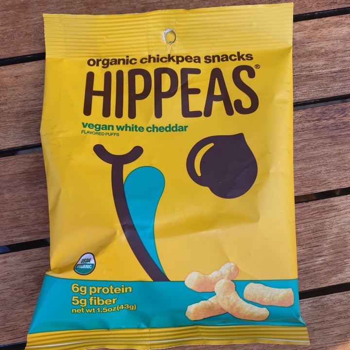 photo of Hippeas Vegan White Cheddar Organic Chickpea Puffs shared by @audreybailey on  09 Aug 2021 - review