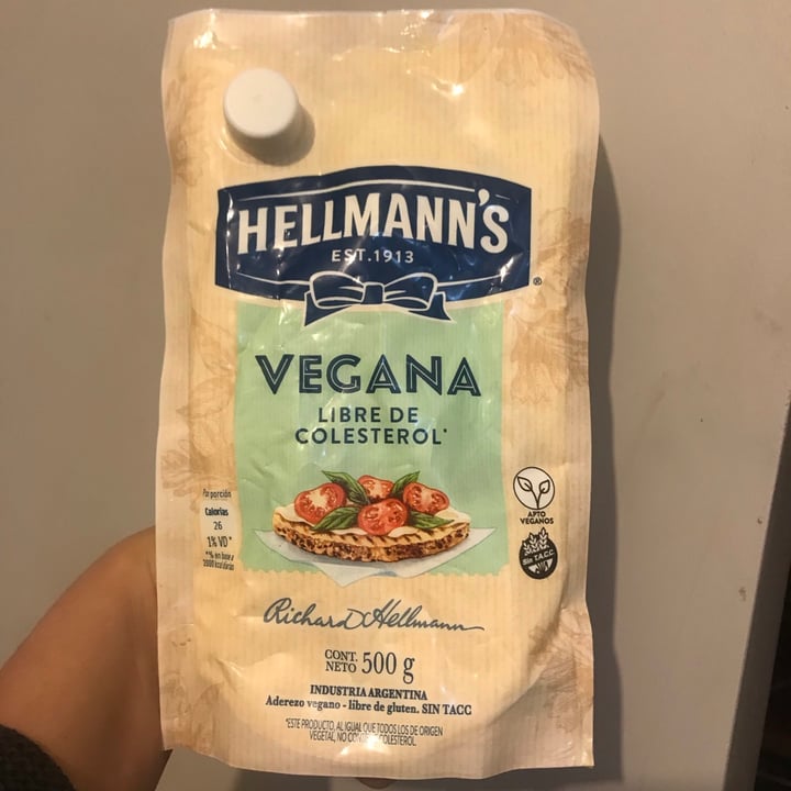 review photo of Hellmann’s Hellman’s Vegan Mayonnaise shared by @ariadnasilvero on 01 Aug 2020 - review