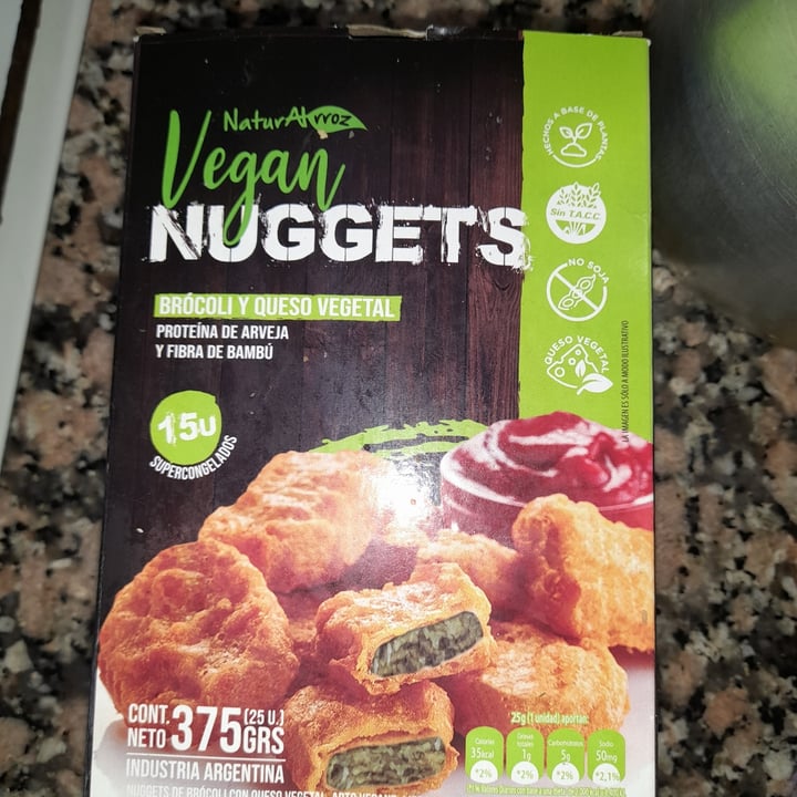 photo of Naturalrroz Vegan nuggets De Brocoli Y Queso shared by @antomayol on  26 Jun 2022 - review