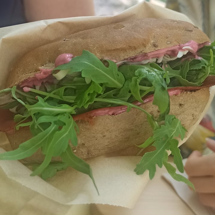 photo of River Oglio bike bar Panino supersonico shared by @paolaohpaola on  12 Aug 2022 - review