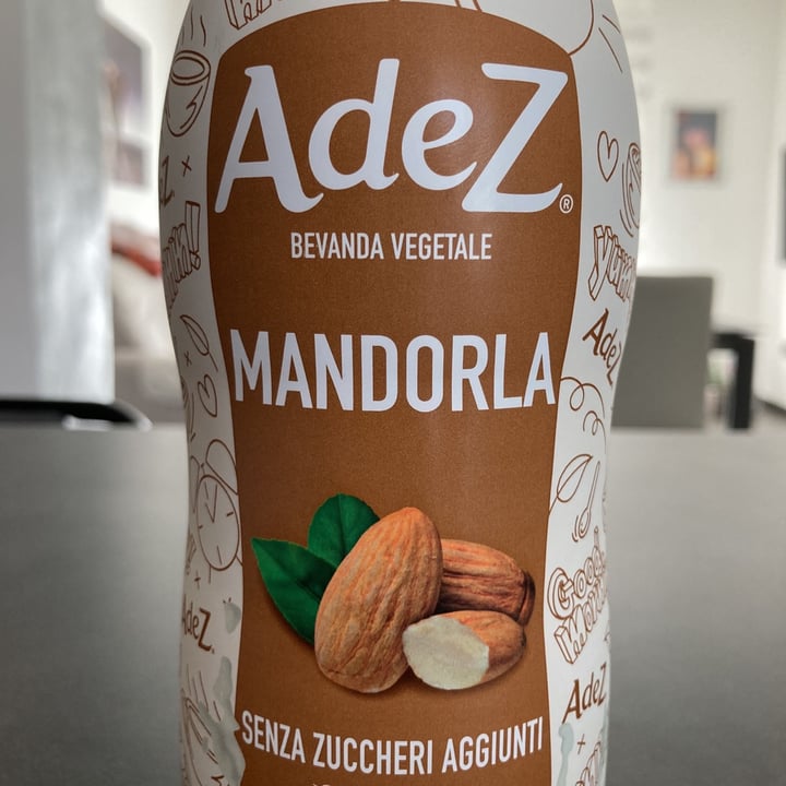 photo of AdeZ Latte Di Mandorla shared by @carolae on  11 Feb 2021 - review
