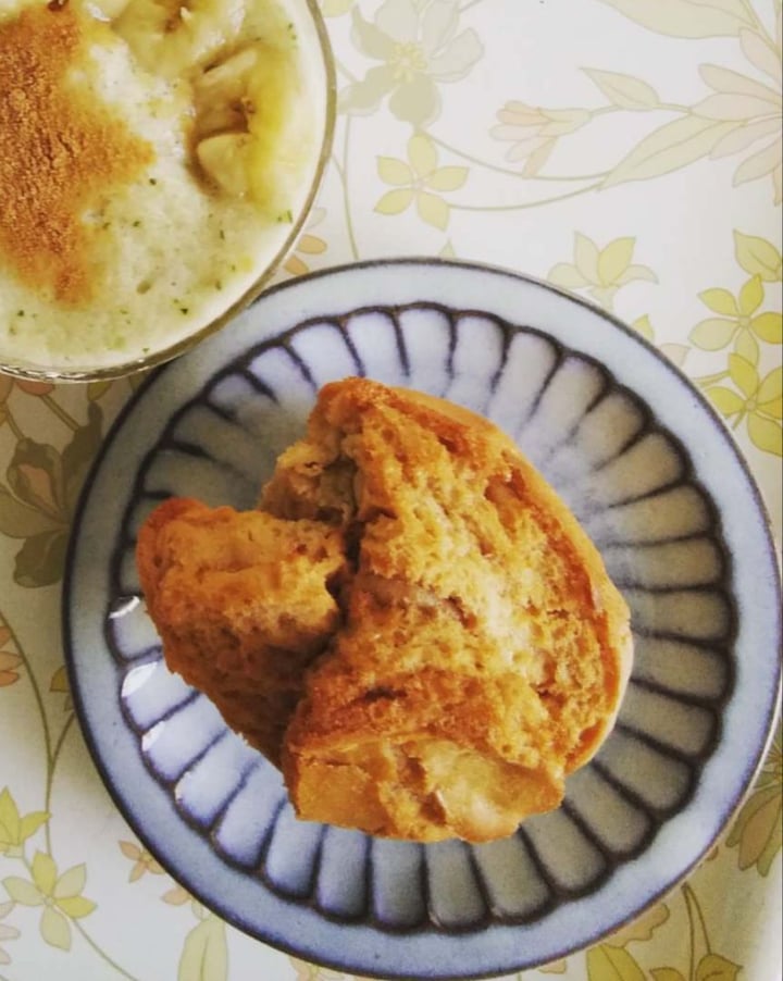 photo of Swells Bowls Banana muffin shared by @blacktigerdog on  27 Dec 2019 - review