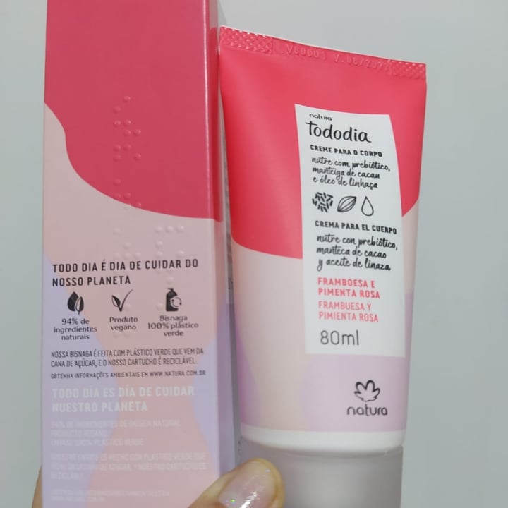 review photo of Spa Botanicals Jeunesse Nutrição Para O Corpo shared by @aliceayumiichikawa on 10 May 2022 - review