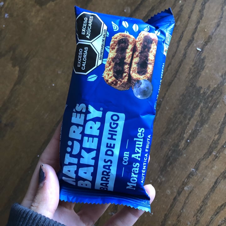 photo of Nature's Bakery fig bar blueberry shared by @antiangel on  13 Dec 2022 - review