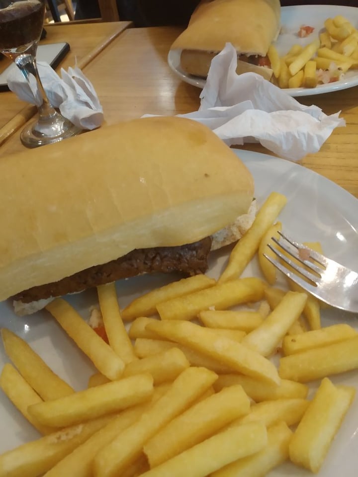 photo of Dolce Vita Choripan vegano shared by @car0lina22 on  29 Sep 2019 - review