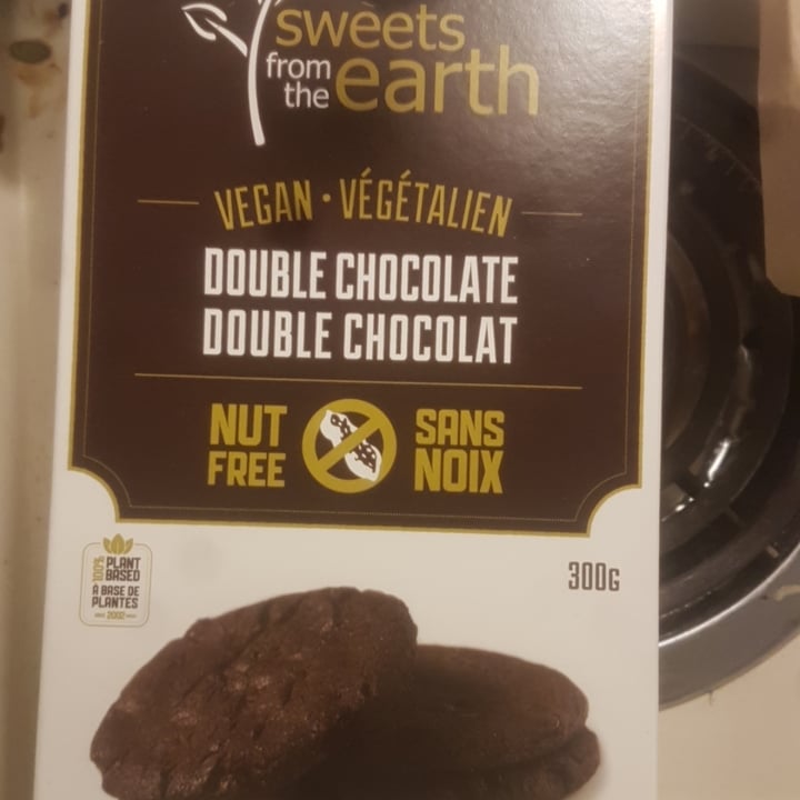 photo of Sweets from the Earth Double Chocolate Cookie shared by @heatherlydss on  10 Jun 2021 - review