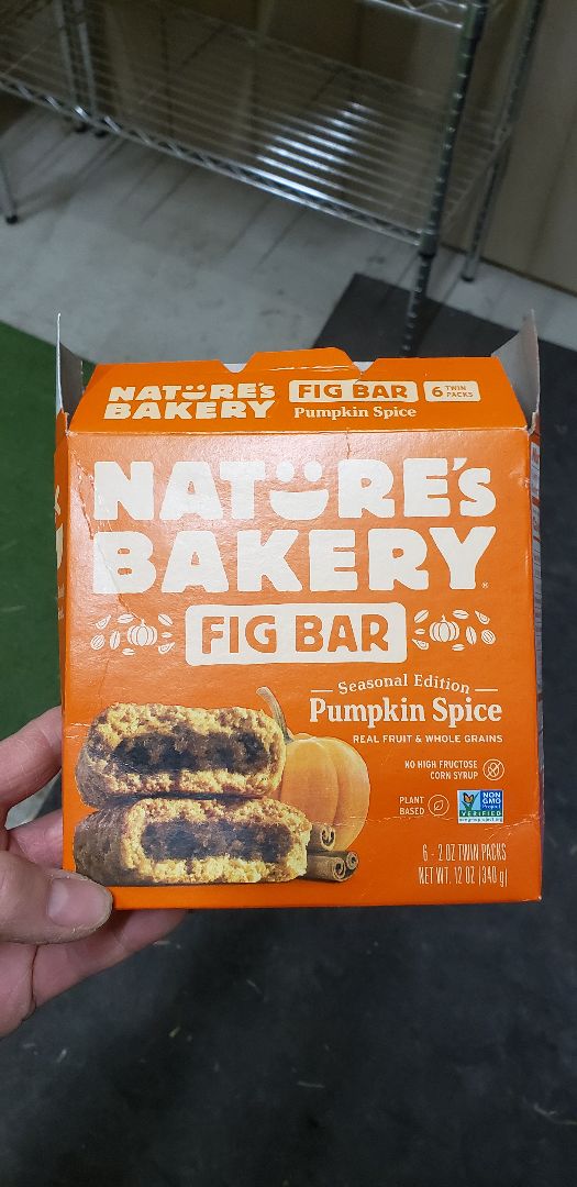 photo of Nature's Bakery Pumpkin Spice Fig Bar shared by @ambularfortheanimals on  17 Nov 2019 - review