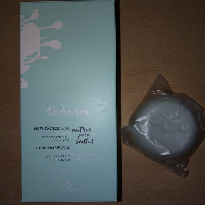 review photo of Natura Tododia Jabón De Tocador Flor De Lis shared by @guileguiza on 24 Feb 2021 - review