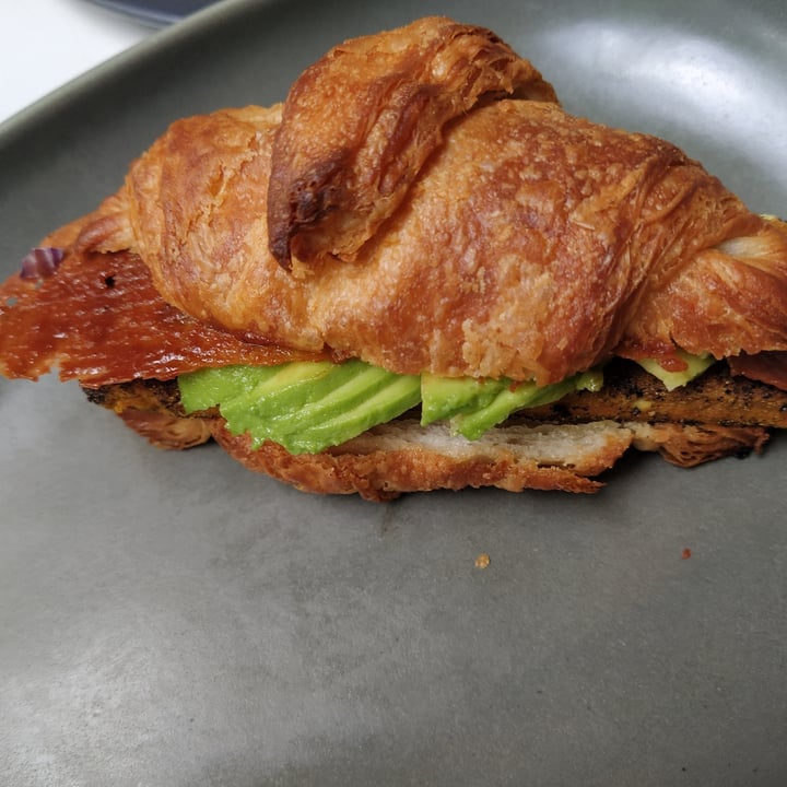 photo of The Avocado Company Breakfast croissant shared by @navrronicole on  12 Feb 2021 - review