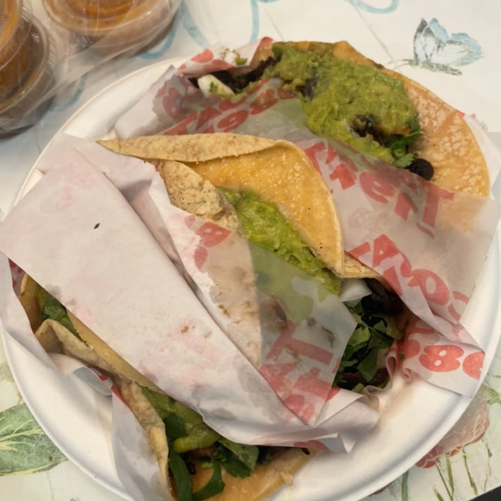 photo of Tacos 1986 Taco de Mushroom (Vegan) shared by @karenalba on  02 Aug 2022 - review