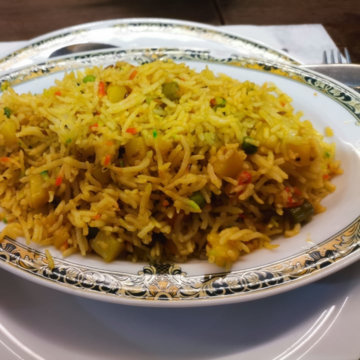 photo of New Bombay Palace Vetetables Rice shared by @jipiludo on  20 Sep 2020 - review