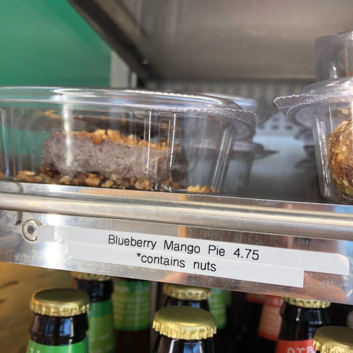review photo of Rock n Roots Blueberry mango pie shared by @ameisherry on 25 Aug 2021 - review
