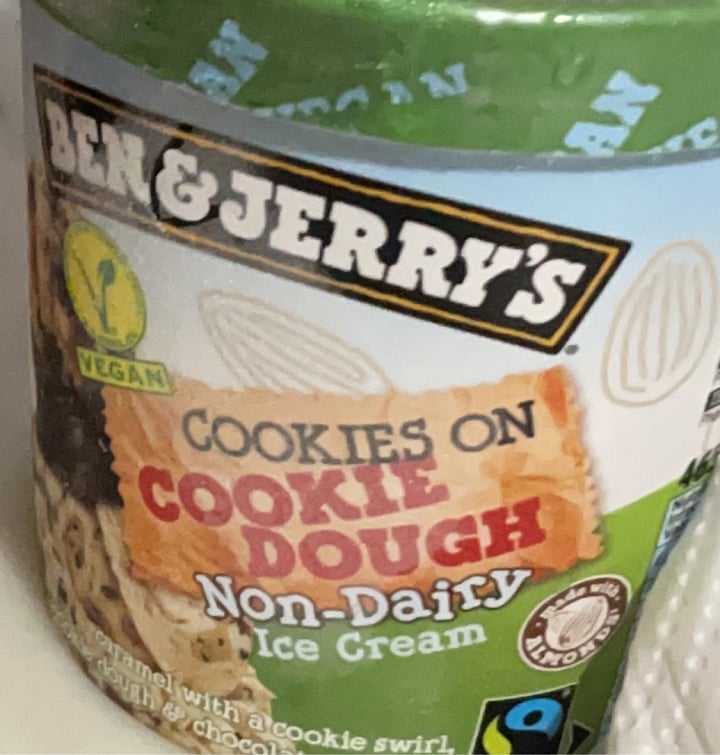 photo of Ben & Jerry's Cookies On Cookie Dough Non-Dairy Ice Cream shared by @elenailulena on  27 Feb 2022 - review