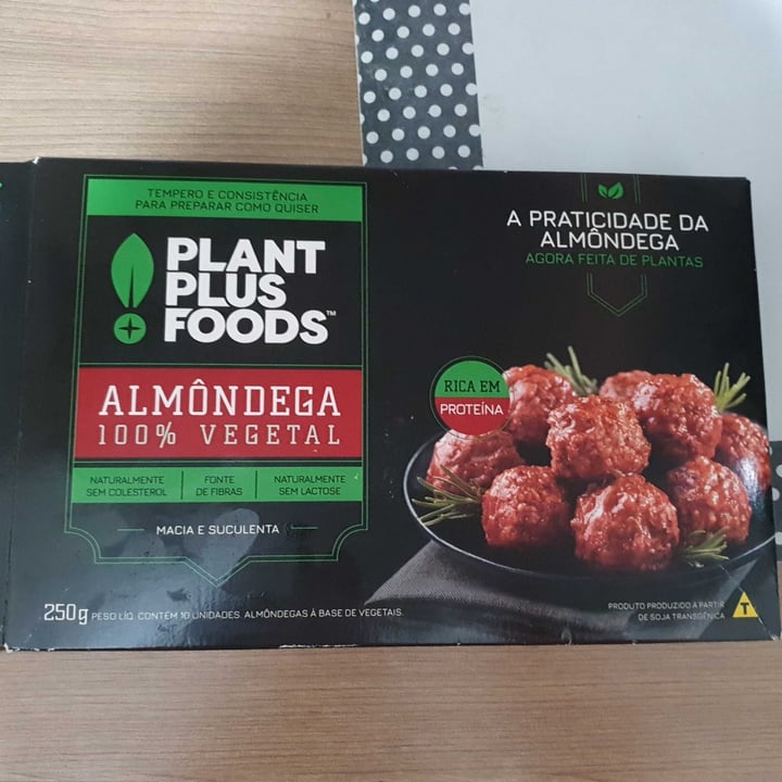 review photo of Plant Plus Foods Almôndega Vegetal shared by @nananicolau on 19 Jun 2022 - review