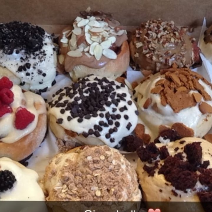 photo of Cinnaholic (Permanently Closed) Cinnabon shared by @graciec on  27 Jul 2020 - review
