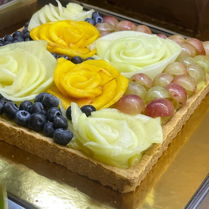 photo of Wani - Vegan Bakery Crostatina di crema e frutta shared by @loveg on  08 Oct 2021 - review